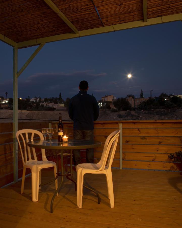 Moonlight Suite Arad צימר אור הירח, ערד Екстериор снимка